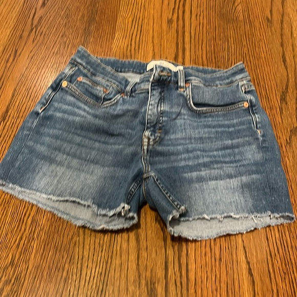 Vineyard Vines Pants - Vineyard Vines denim shorts
